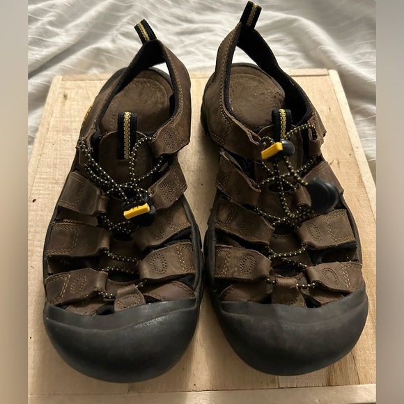 Keen Newport Men\'s Sandals Brown Leather Size 9.5